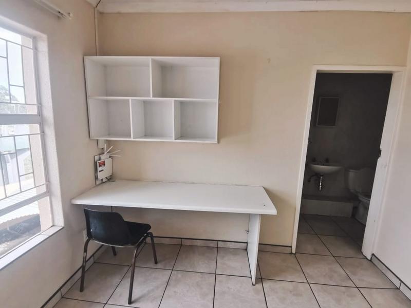 To Let 1 Bedroom Property for Rent in Die Bult North West